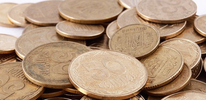 НБУ введет плату за выдачу разменных монет  - Фото