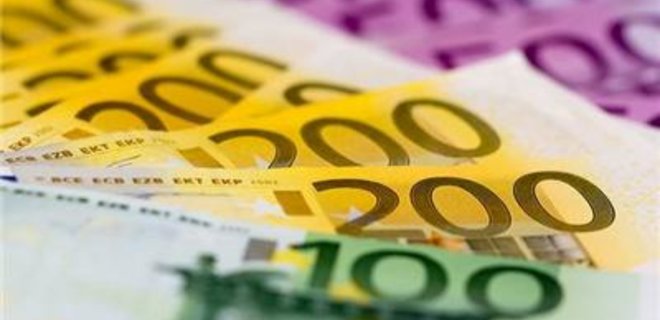 Курс продажи наличного евро вырос на 23 копейки - Фото