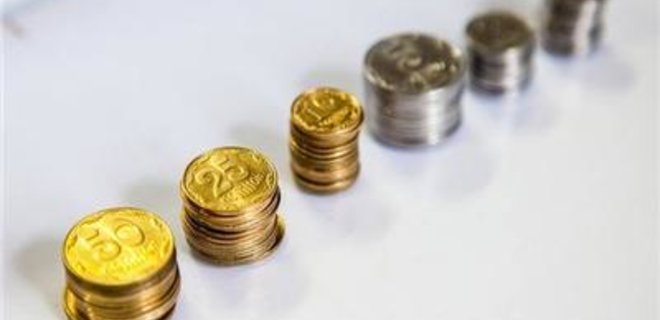 НБУ объяснил падение курса гривни в сентябре - Фото