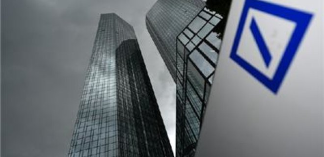 Deutsche Bank может сократить десятки тысяч рабочих мест  - Фото