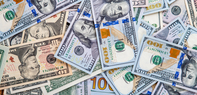 НБУ скупил на межбанке рекордный объем валюты - Фото