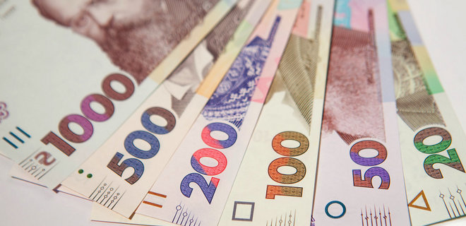 Готівкова валюта у банках подешевшала - Фото