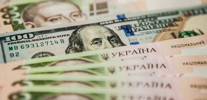 Курс купівлі іноземної валюти в банках  зростає - Фото