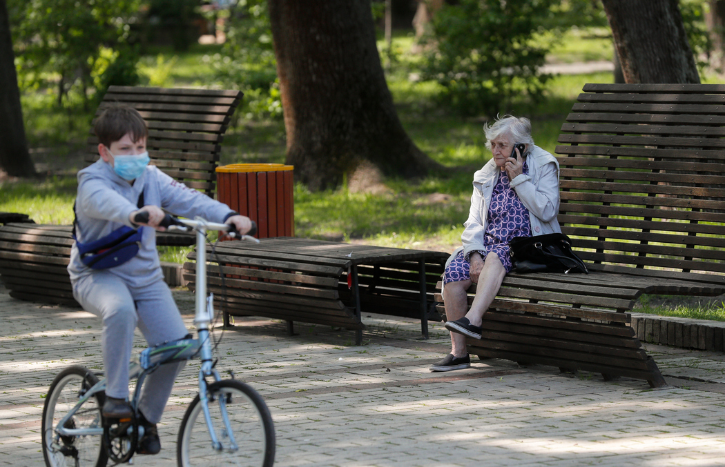 Как украинцев готовят к накопительным пенсиям. Спор о налогах, взносах и новом монополисте - Фото