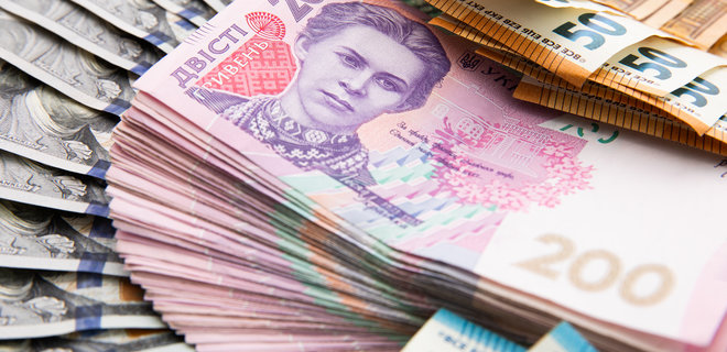 НБУ ввів в обіг нові банкноти номіналом 20 та 200 грн – фото - Фото