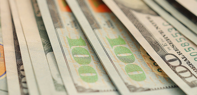Долар подешевшав. Курси валют у банках - Фото
