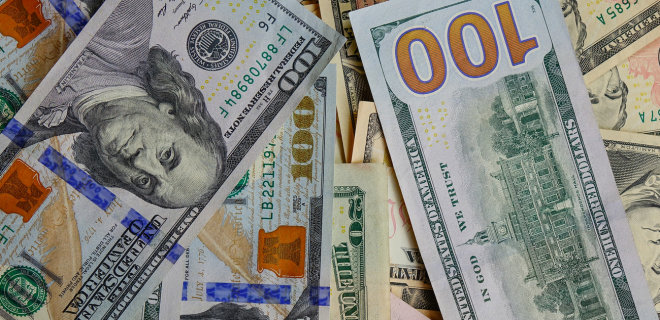 Доллар подорожал, евро подешевел. Официальный курс валют - Фото