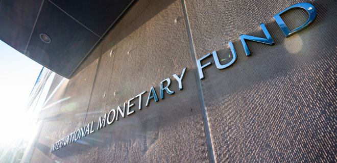 Україна і МВФ почали переговори про нову кредитну програму. Місія Фонду працює у Варшаві - Фото