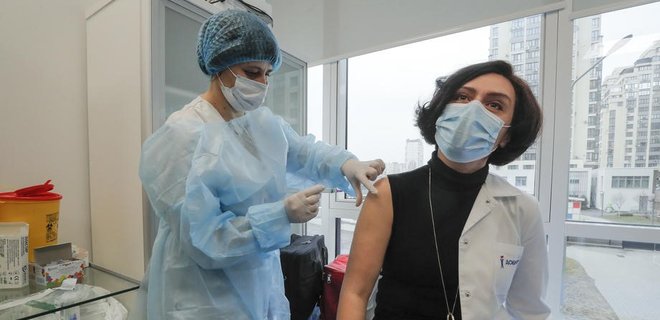 Всемирный банк выделил Украине $150 млн на борьбу с COVID-19: деньги пойдут на вакцинацию - Фото
