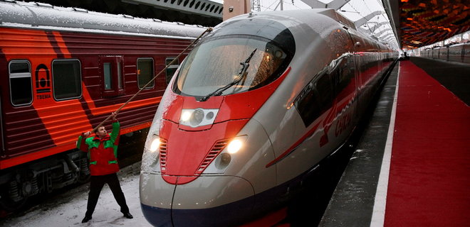 У Росії перший дефолт. Російські залізниці не виплатили борги через санкції - Фото