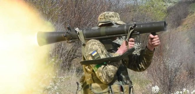 Украинцы вложили полмиллиарда гривен в военные облигации в Дии - Фото
