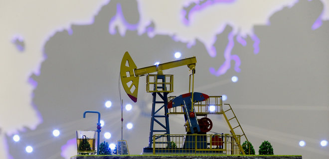 Украина объявила предупреждение западным банкам из-за российской нефти – FT - Фото