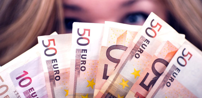 Курс євро на міжбанку виріс - Фото