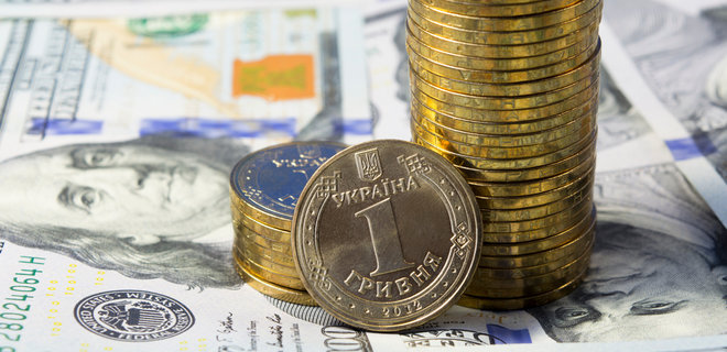 Рейтинг банков: кому украинцы больше всего доверяют свои деньги - Фото