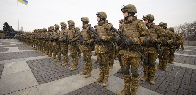В Раде подготовили новый законопроект о зарплатах военных: детали - Фото