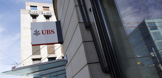 UBS поглинув Credit Suisse. Це найбільше банківське злиття з 2008 року - Фото