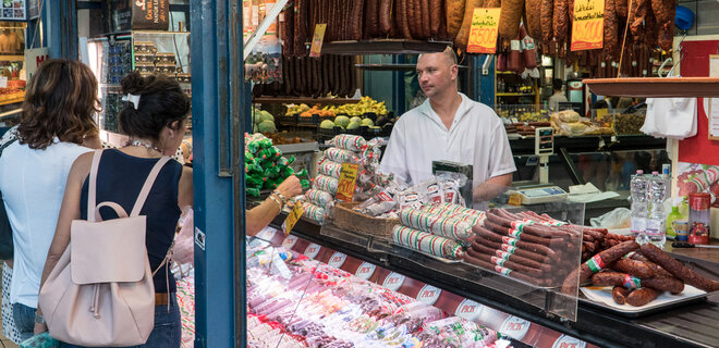 В Венгрии отменили ограничения цен. Некоторые продукты подорожали на десятки процентов - Фото